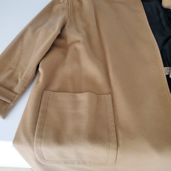 Burberry London Camel "Heronsby" Wool 78% Cashmere 22% Oversized Wrap Coat - Picture 12 of 17